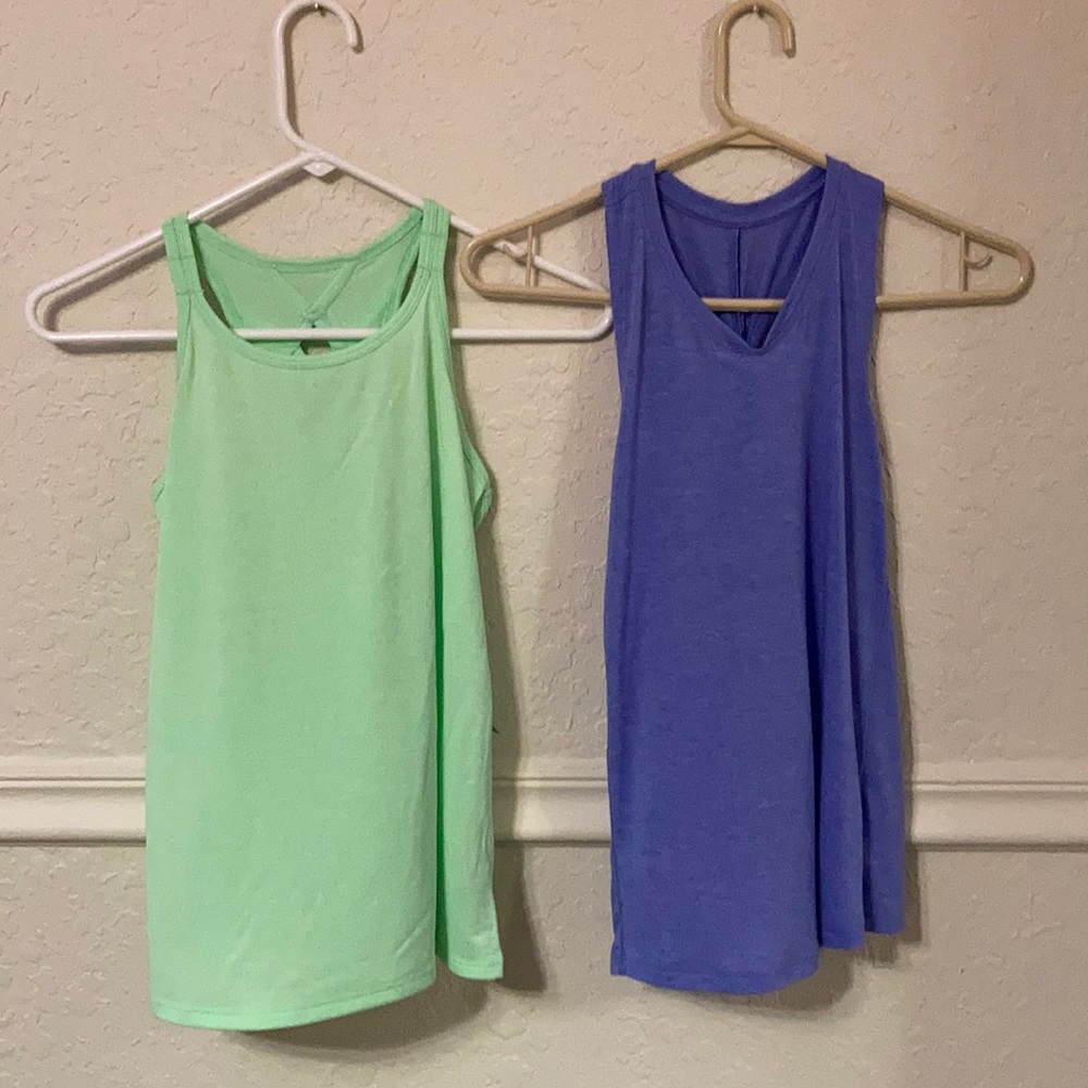 Set! Exercise tank tops
